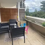 Appartement Avec Parking & Linge Inclus & Local Velos